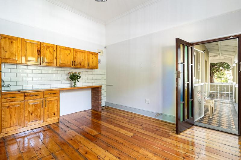 5 Bedroom Property for Sale in Observatory Western Cape